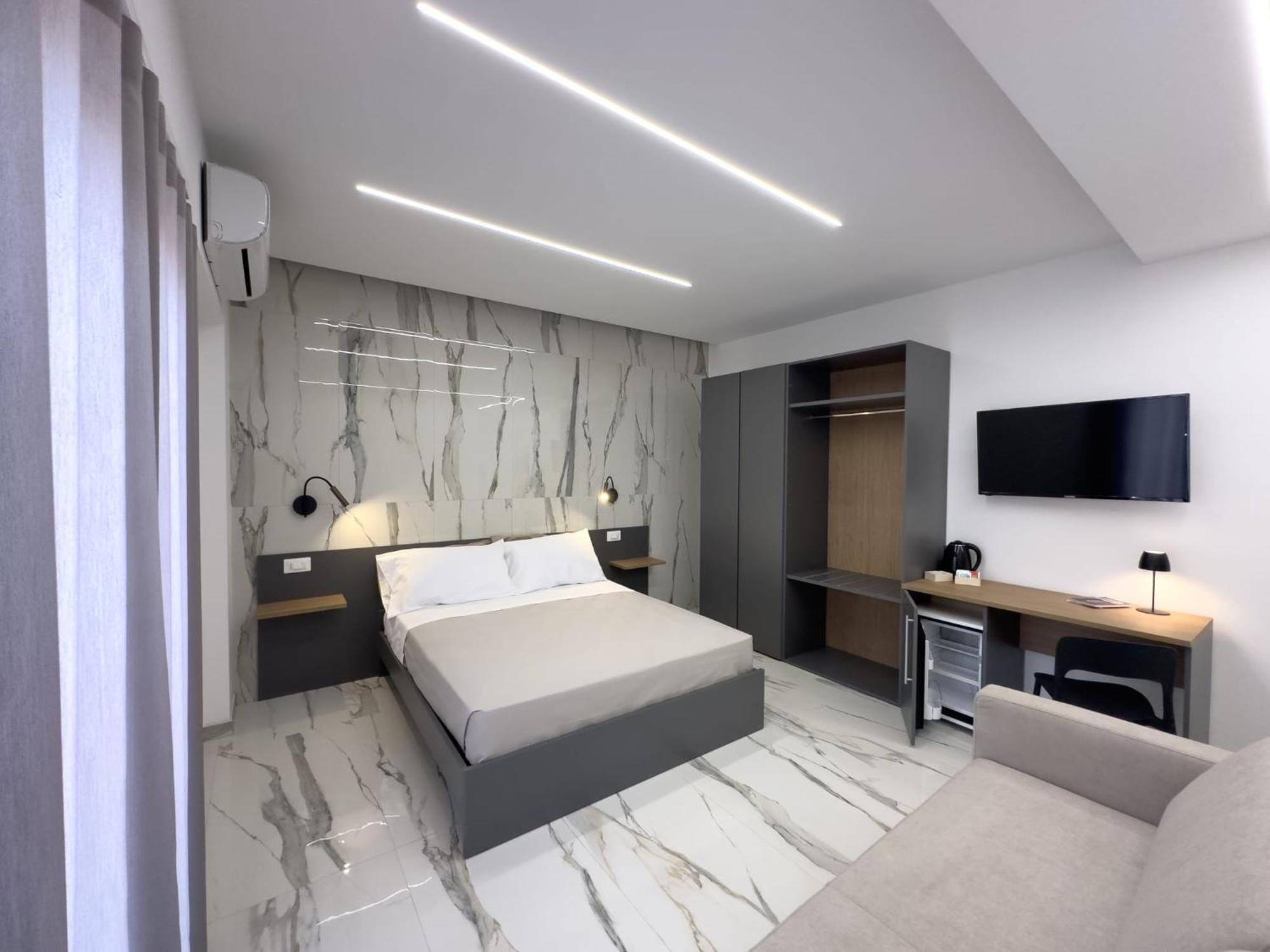 B&B Arcade Luxury Montepaone Lido Bagian luar foto
