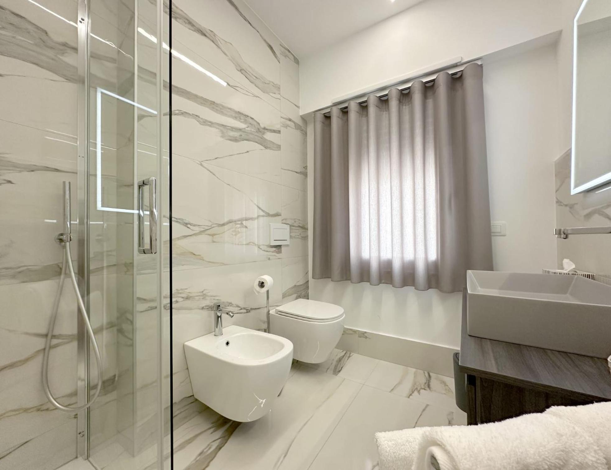B&B Arcade Luxury Montepaone Lido Bagian luar foto